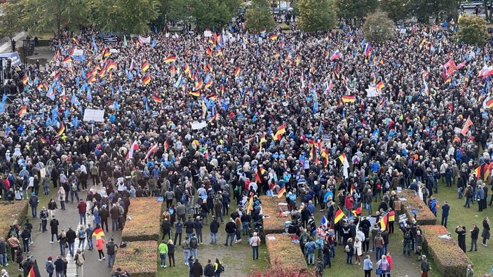 Almanya’da hükümetin enerji politikaları protesto edildi