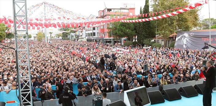 Balıkesir'de Cumhurbaşkanı Erdoğan'a coşkulu karşılama