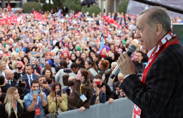 Balıkesir'de Cumhurbaşkanı Erdoğan'a coşkulu karşılama