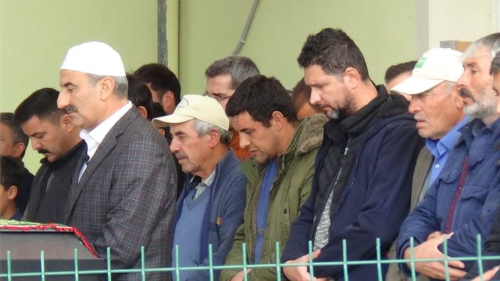 i Trabzon'da 7 yaşındaki Miraç, ehliyetsiz sürücünün kurbanı oldu