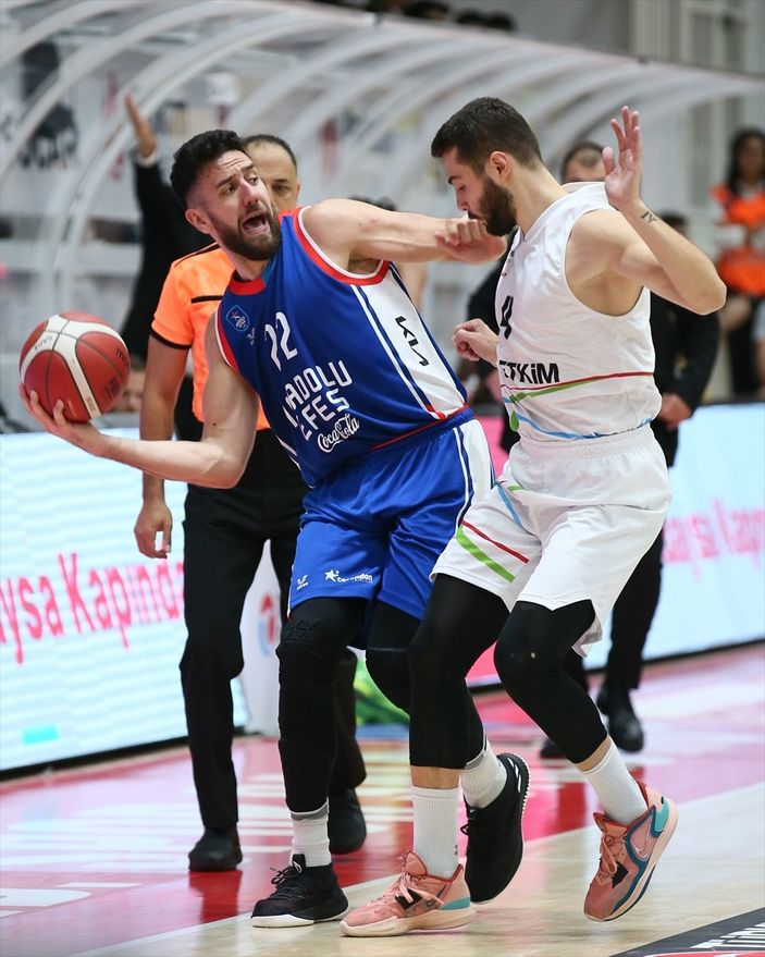 a Anadolu Efes, Aliağa Petkimspor'u mağlup etti