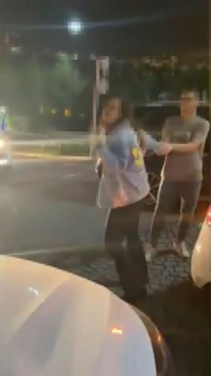 d Kağıthane’de, polisin alkollü kadın sürücü ile imtihanı kamerada