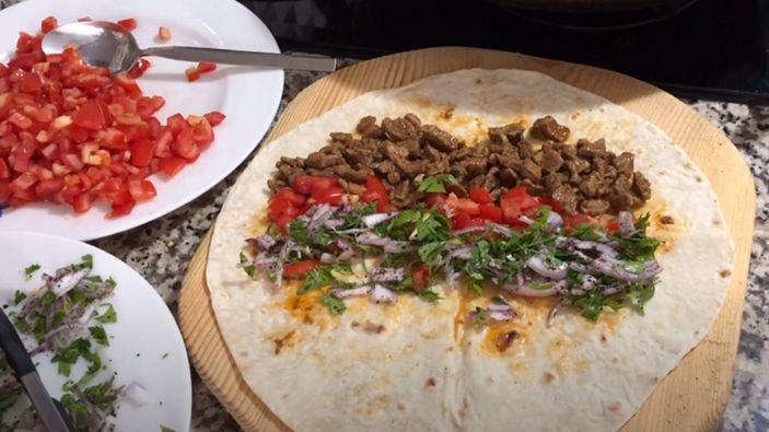 MasterChef’te günün yemeği: Tantuni nasıl yapılır? Püf noktaları nelerdir? İşte tantuni tarifi!