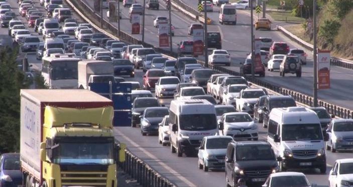 10 Ekim Pazartesi 2022 hangi kara yolunda çalışma var? Trafik yoğunluğu nasıl?