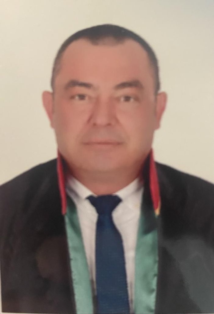 Mersin'de tahliye bildirimine giden avukat darbedildi