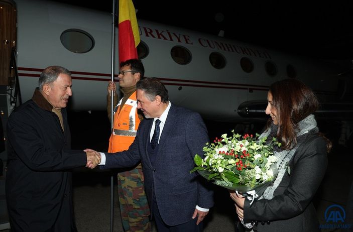 Milli Savunma Bakanı Akar Brüksel'de
