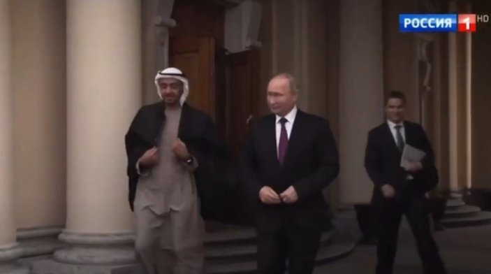 Vladimir Putin, montunu Muhammed bin Zayid'e verdi