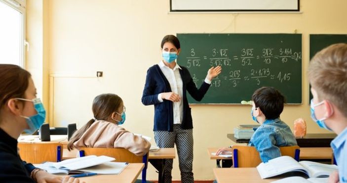 1 haftalık ara tatil ne zaman yapılacak 2022?