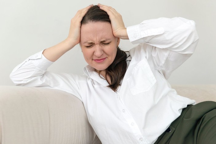 Çok sık baş ağrısı yaşıyorsanız kaçınmanız gereken 5 alışkanlık
