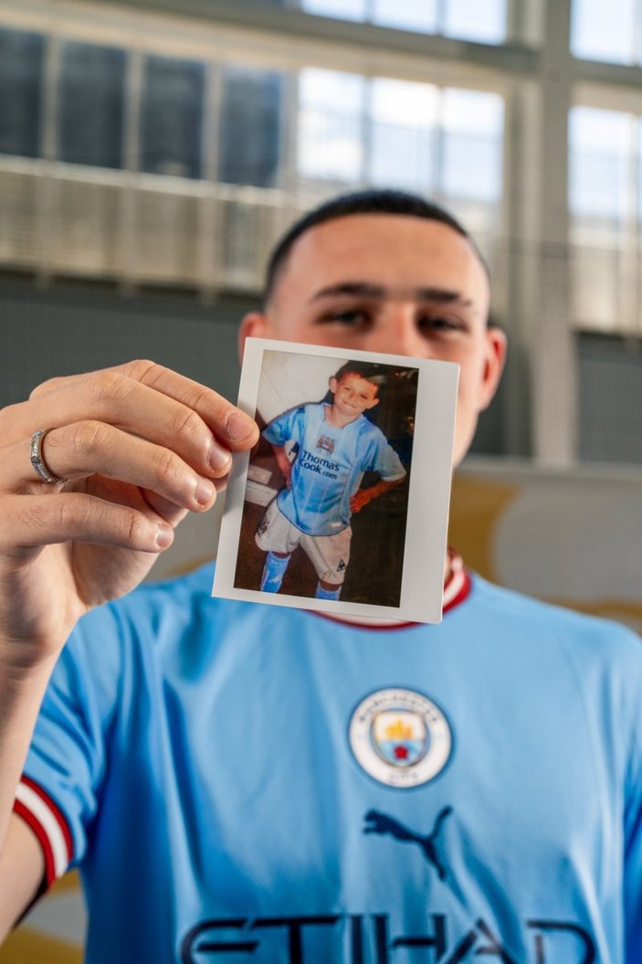 Manchester City, Phil Foden ile yeni sözleşme imzaladı