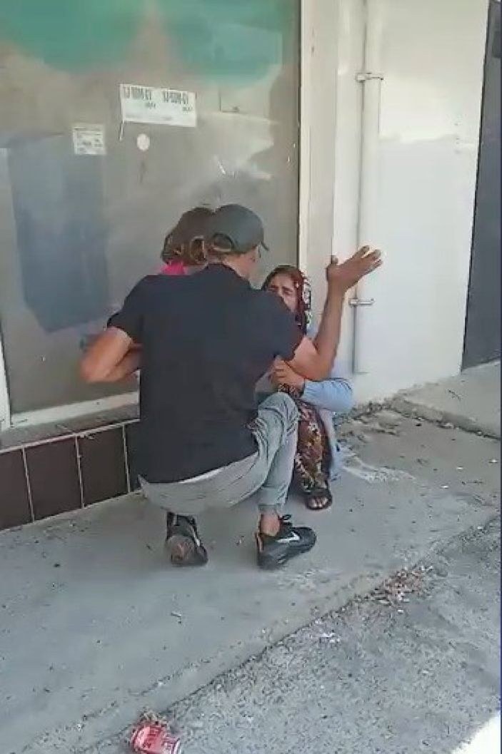 i Antalya'da dilendirdiği karısını para için dövdü