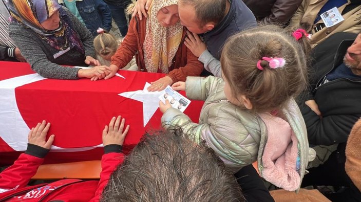 Maden şehidi Okan Akgül’ün kızının yürek yakan vedası