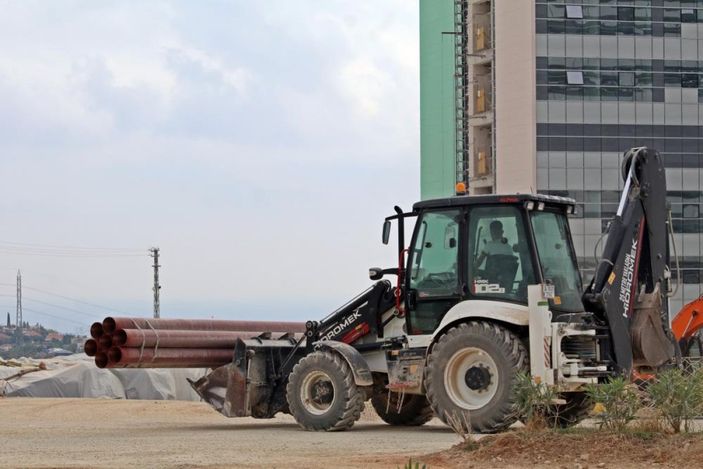 Antalya Şehir Hastanesi yüzde 65 tamamlandı