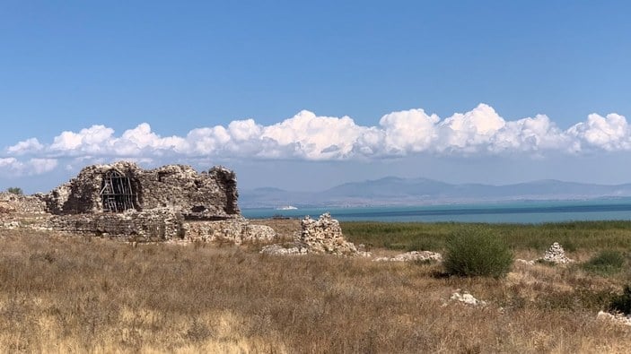 Beyşehir Gölü'nde bulunan kültürel yapılar incelemeye alındı