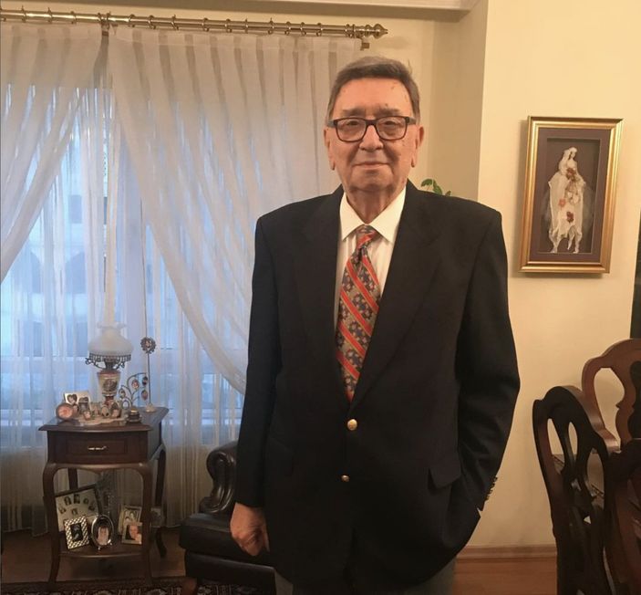 Bülend Özveren