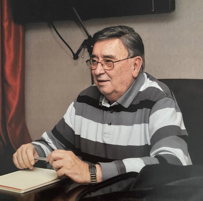Bülend Özveren