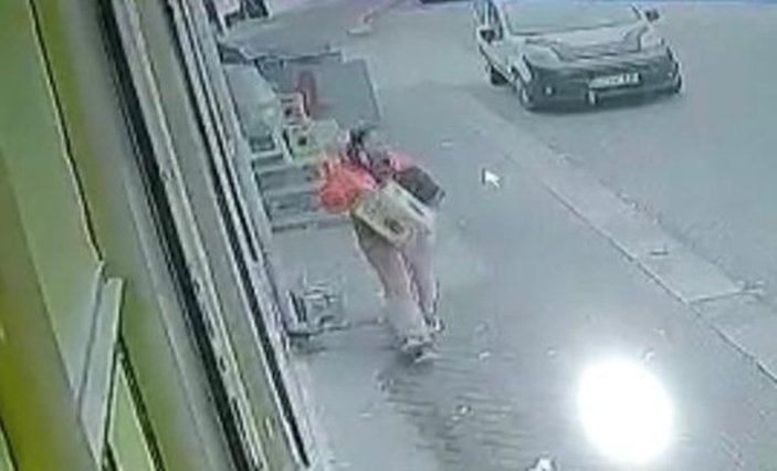 Eskişehir'de sıvı yağ hırsızlığı kameralara yakalandı