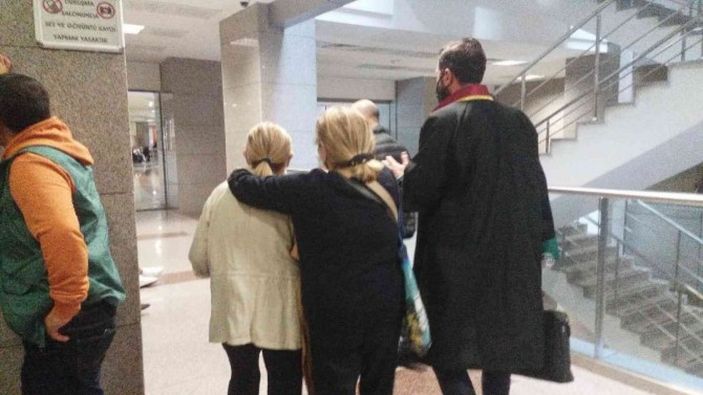 Beyoğlu'nda çarşaf giyen kadınlara hakeret eden zanlıya hapis cezası