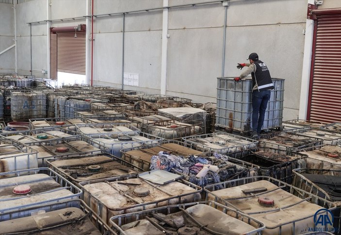 İzmir'de kaçak akaryakıt için üretim ve depolama tesisi kurmuşlar