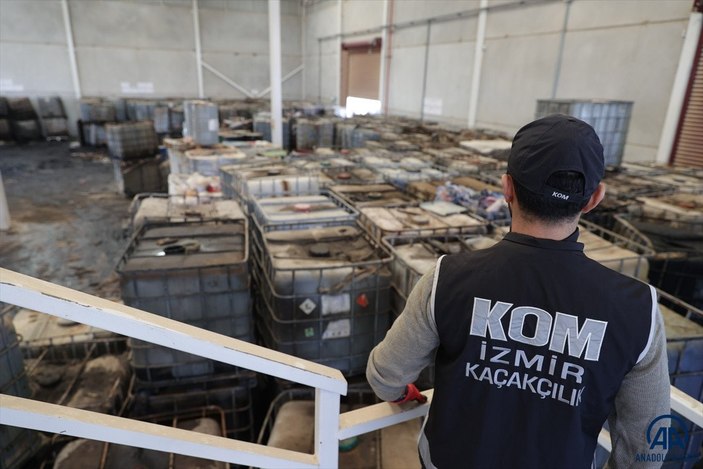 İzmir'de kaçak akaryakıt için üretim ve depolama tesisi kurmuşlar