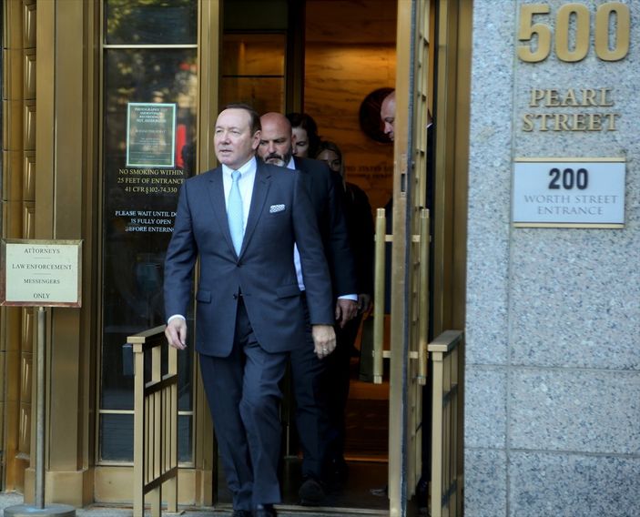 Kevin Spacey: Babam neo-Nazi'ydi