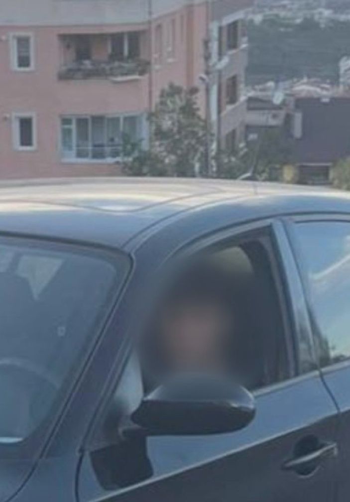 Ankara'da lise öğrencisi arkadaşlarına bıçakla saldırdı