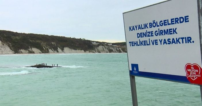 d Arnavutköy'de balıkçılar canlarını hiçe saydı