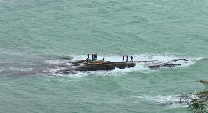 d Arnavutköy'de balıkçılar canlarını hiçe saydı