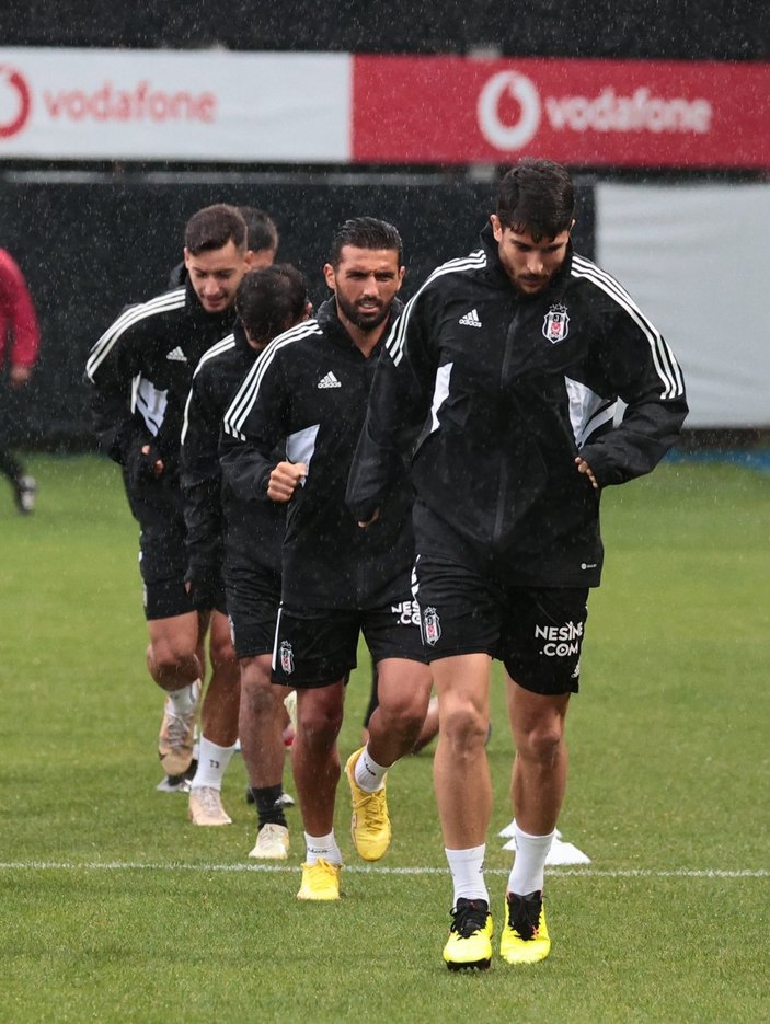 Beşiktaş orta sahası sınıfta kaldı