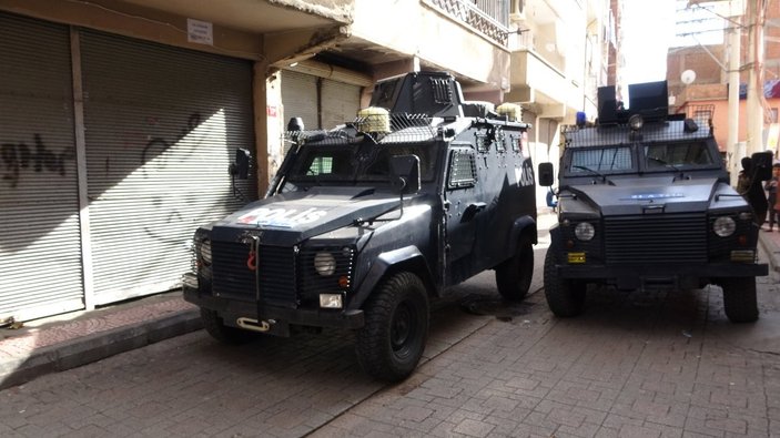 Diyarbakır'da şehir magandalarının kurşunu çocuğa isabet etti