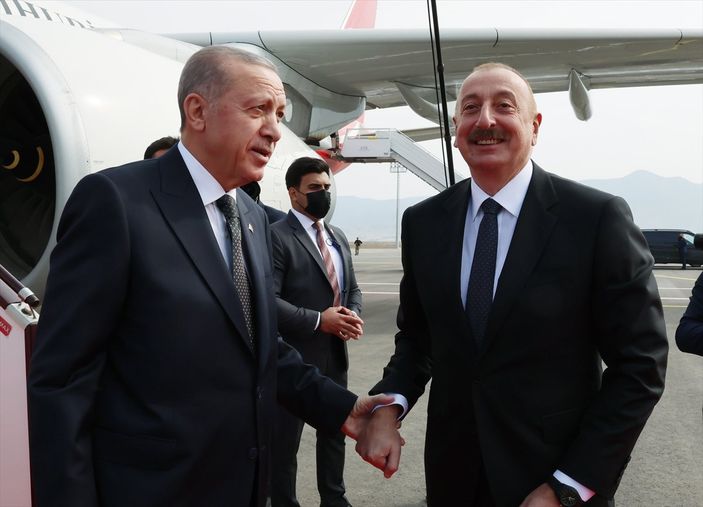 a Cumhurbaşkanı Erdoğan ve Aliyev, Zengilan Havalimanı'nın açılışını yaptı