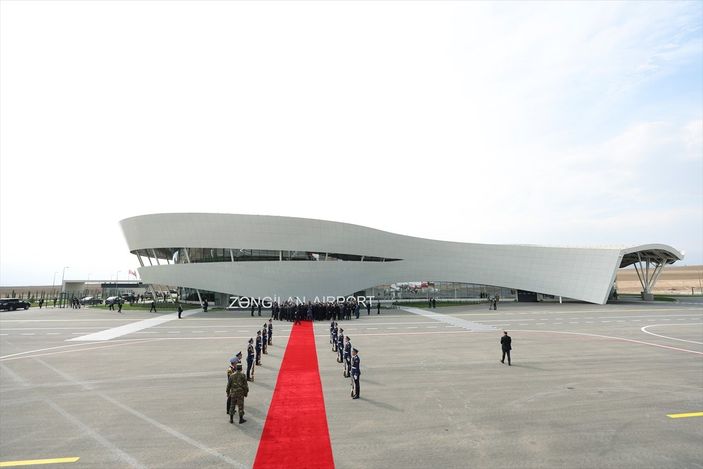 a Cumhurbaşkanı Erdoğan ve Aliyev, Zengilan Havalimanı'nın açılışını yaptı