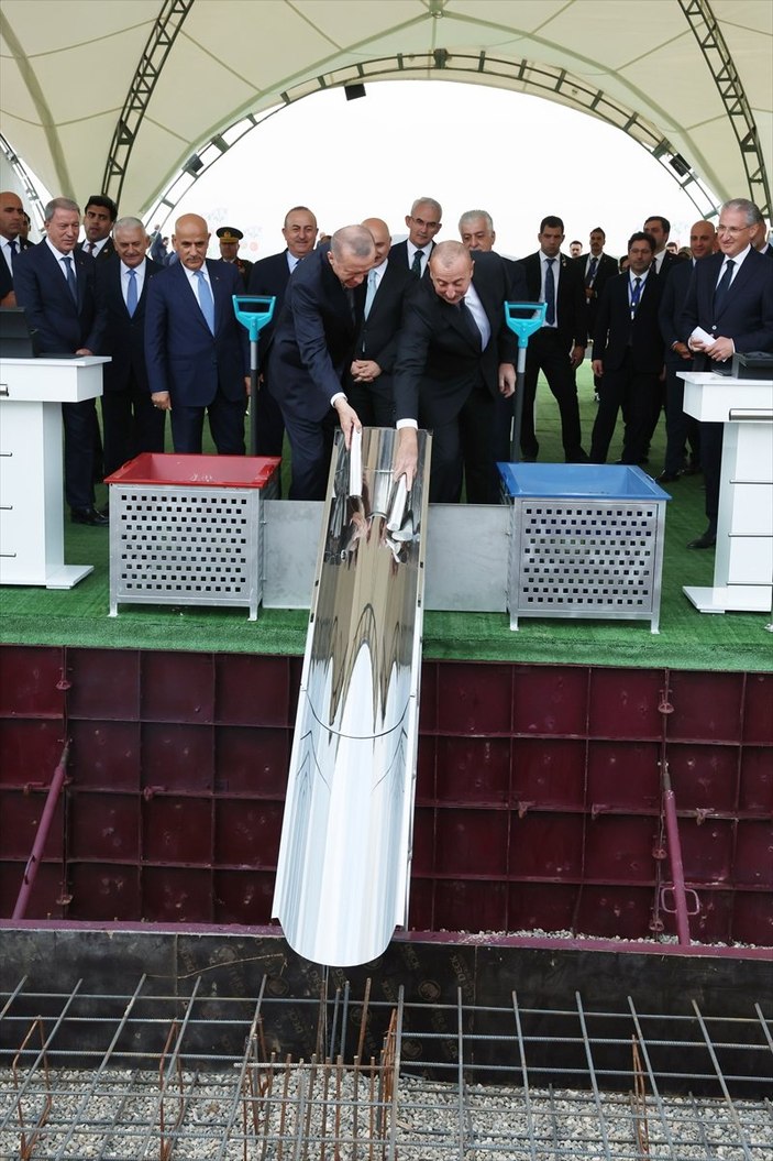 Cumhurbaşkanı Erdoğan, Kumlak Tren İstasyonu temel atma törenine katıldı