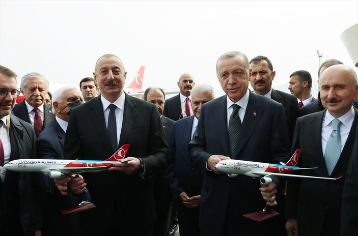 a Cumhurbaşkanı Erdoğan ve Aliyev, Zengilan Havalimanı'nın açılışını yaptı