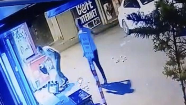 i Kağıthane'de panikleyen soyguncular arkadaşlarını unuttu