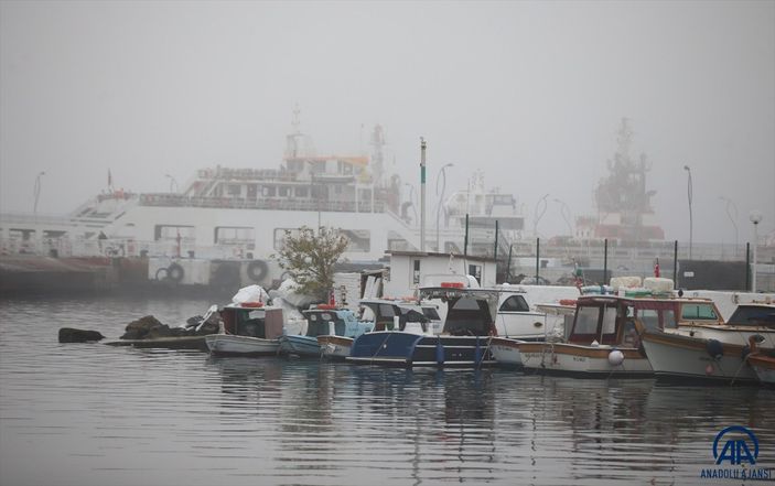 Çanakkale Boğazı yoğun sis nedeniyle kapatıldı