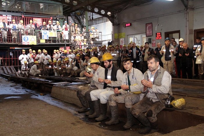 Zonguldak'ta madenciler Bartın şehitleri için dua etti