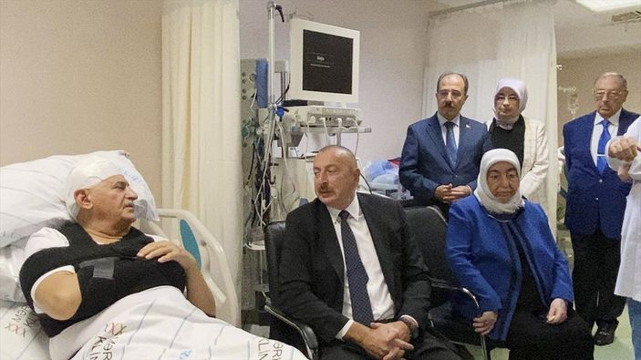 Binali Yıldırım ambulans uçakla İstanbul'a getirildi