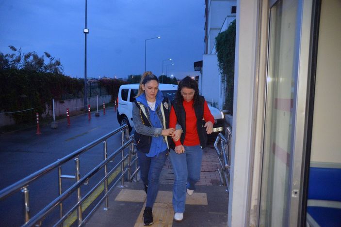 d Adana'da, e-ticaret sitesinin hackleyip 15 milyon TL dolandıran örgüte operasyon