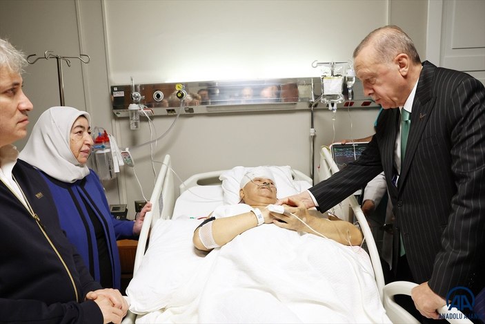 Cumhurbaşkanı Erdoğan'dan Binali Yıldırım'a geçmiş olsun ziyareti