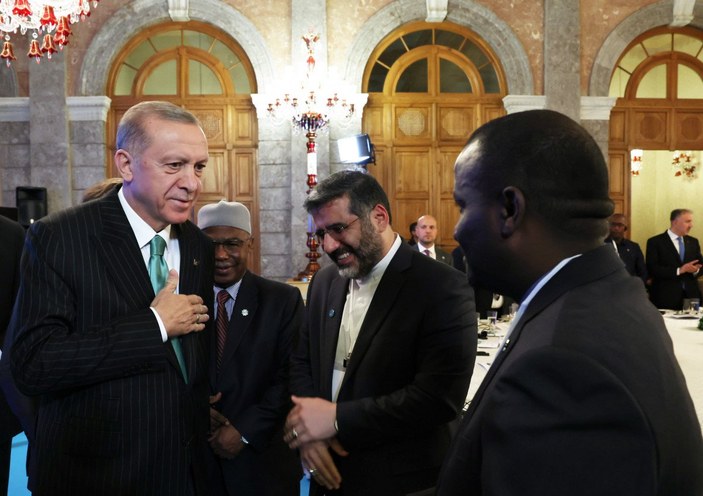Cumhurbaşkanı Erdoğan'dan Fransa'ya Lafarge tepkisi