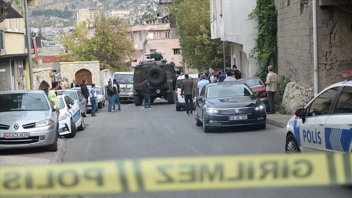 a Kahramanmaraş'ta polise saldırı