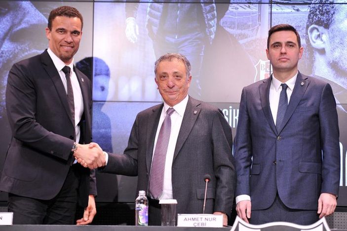 Ahmet Nur Çebi'den Valerien Ismael'e destek