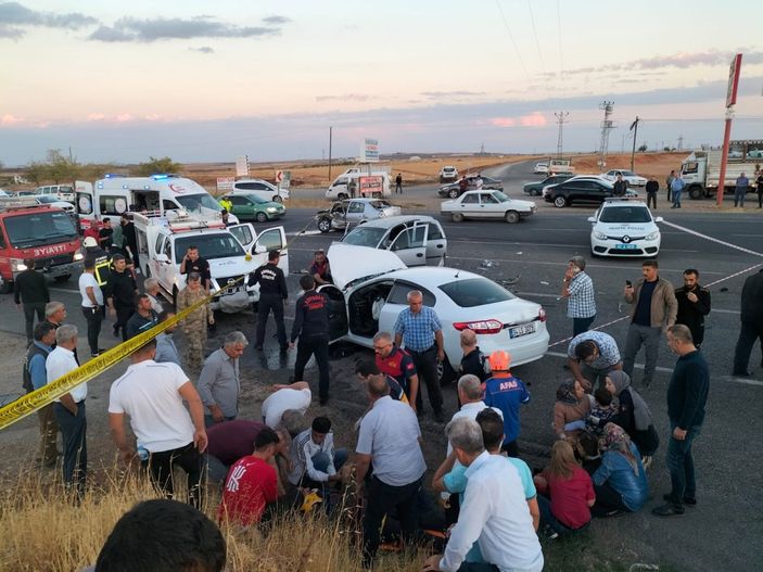 Adıyaman’da zincirleme kaza: 1 ölü, 10 yaralı