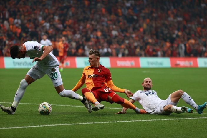 a Galatasaray, Alanyaspor ile berabere kaldı
