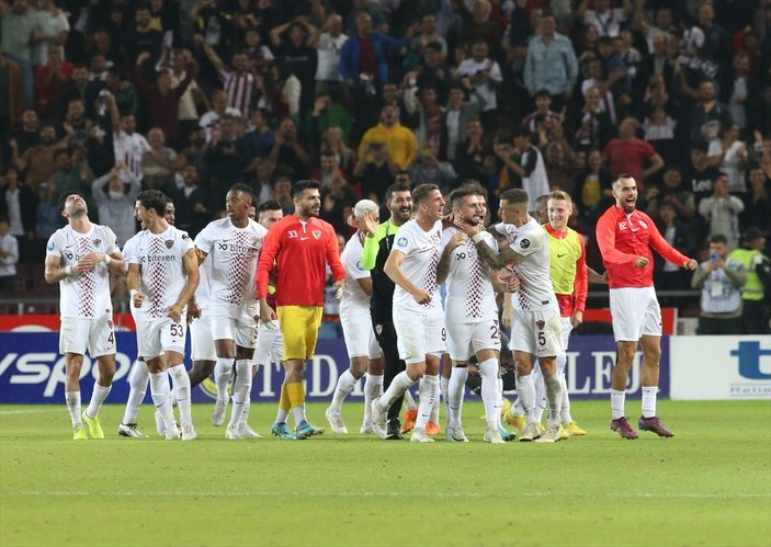 Beşiktaş, Hatayspor'a mağlup oldu
