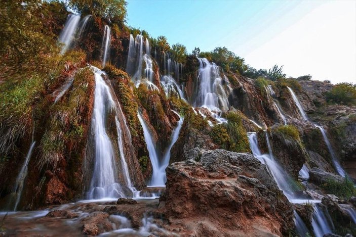 Erzincan sonbahar renklerine büründü