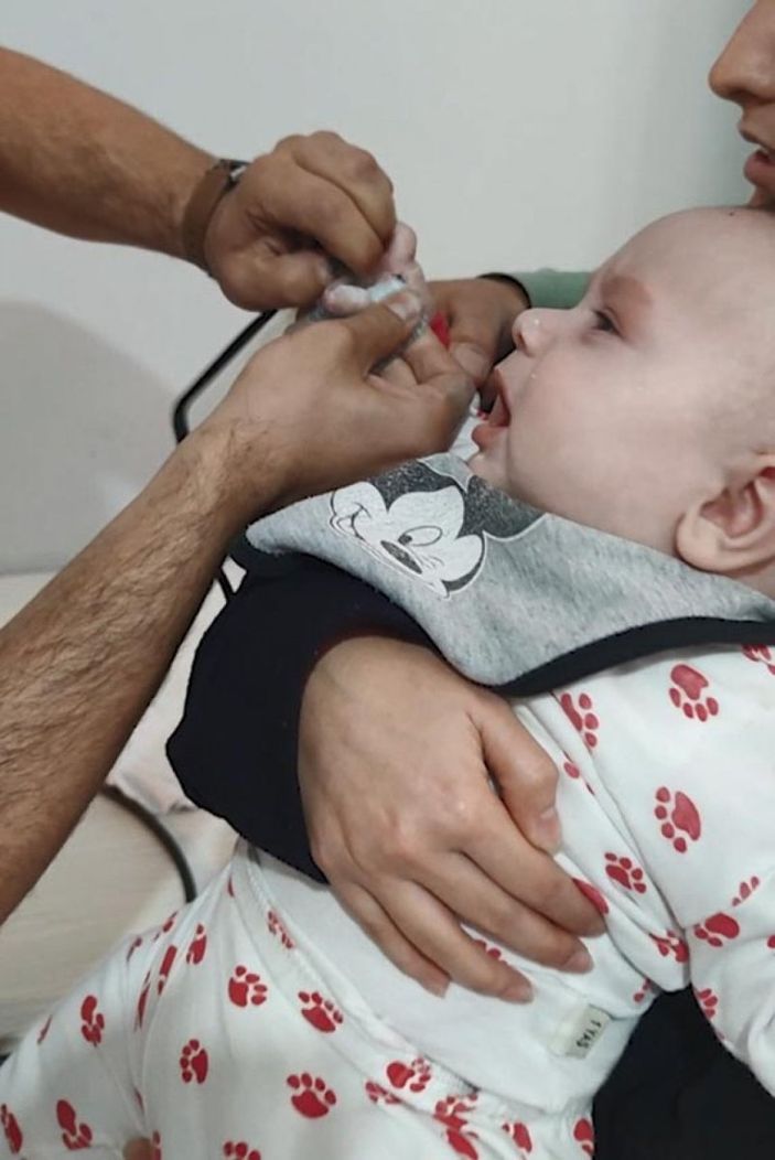 Kocaeli’de, bebeğin parmağı telefon kılıfındaki deliğe sıkıştı