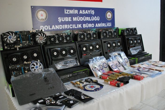 İzmir merkezli çeteye dolandırıcılık operasyonu