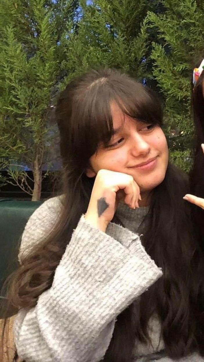 d Antalya'da skuterlı gençlere ölüm, yaya geçidinde geldi